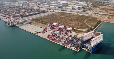 Proyecto de licitación del muelle adosado de Barcelona