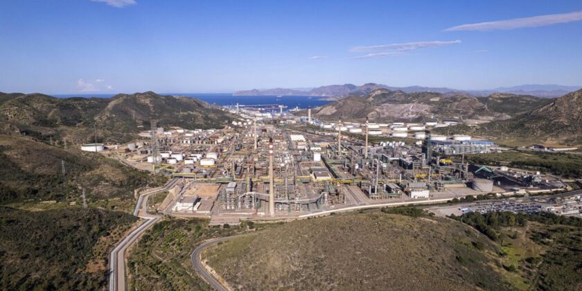 Gestión y desarrollo de las inversiones de una planta de lubricantes en Cartagena