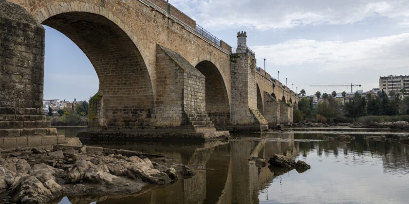 Restauración hidrológica ambiental y arquitectónica del río Guadiana y sus inmediaciones a su paso por Badajoz
