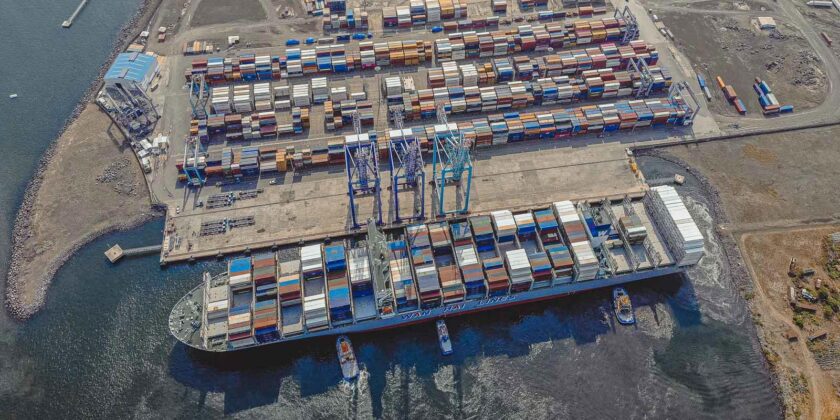 Ingeniería de detalle de instalaciones en la terminal de contenedores de Puerto Quetzal, Guatemala